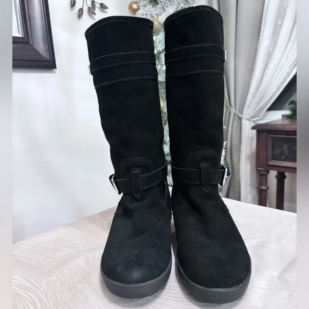 Coach Tallulah model Black Suede Women's Winter Boots - Picture 7 of 9